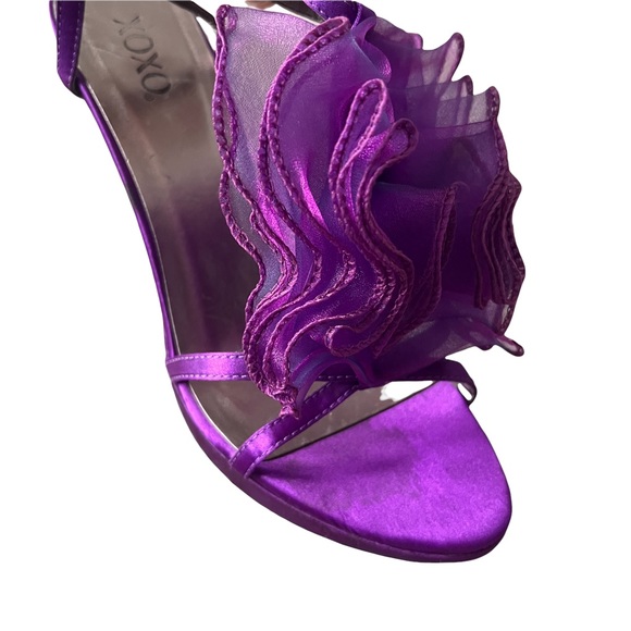 XOXO: Romance Shoe - Picture 7 of 9